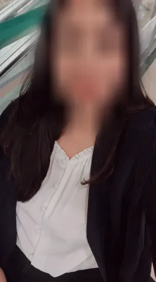 Charlotte, 39