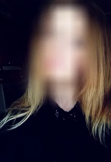 Greta, 28