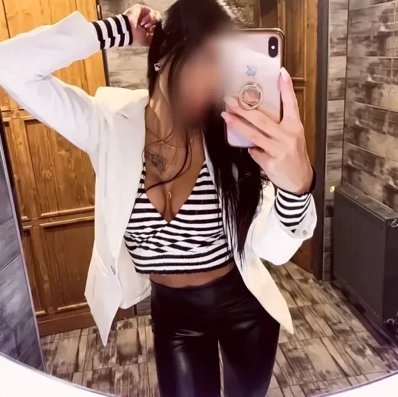 Katharina, 34