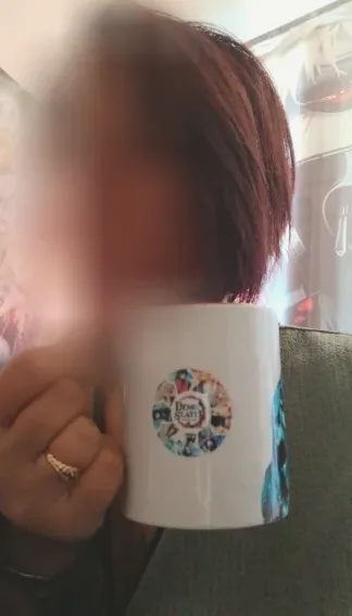 Larissa, 40