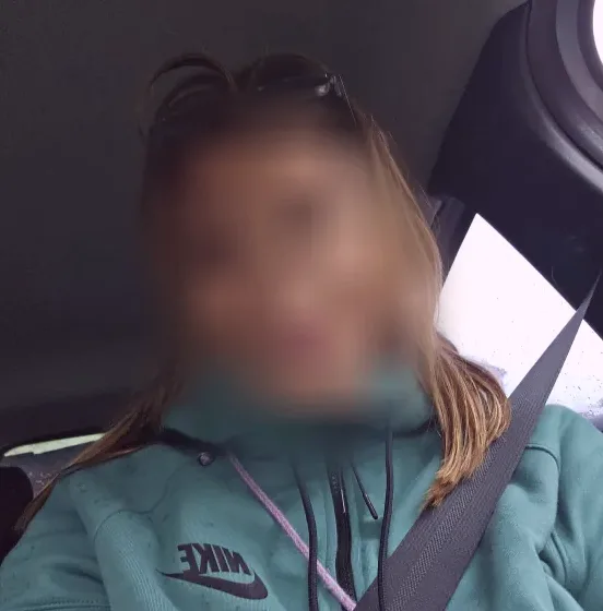 Luisa, 22