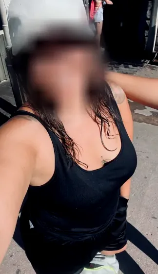 Miriam, 34