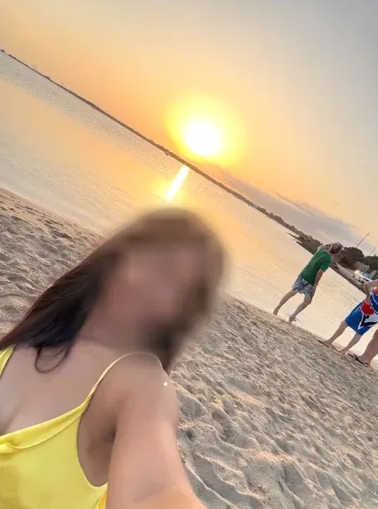 Miriam, 23