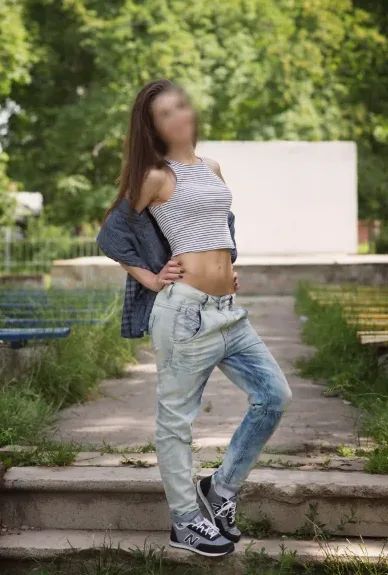 Nele, 39
