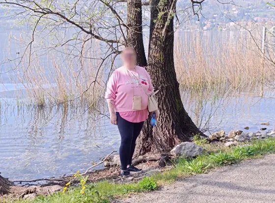 Simone, 40